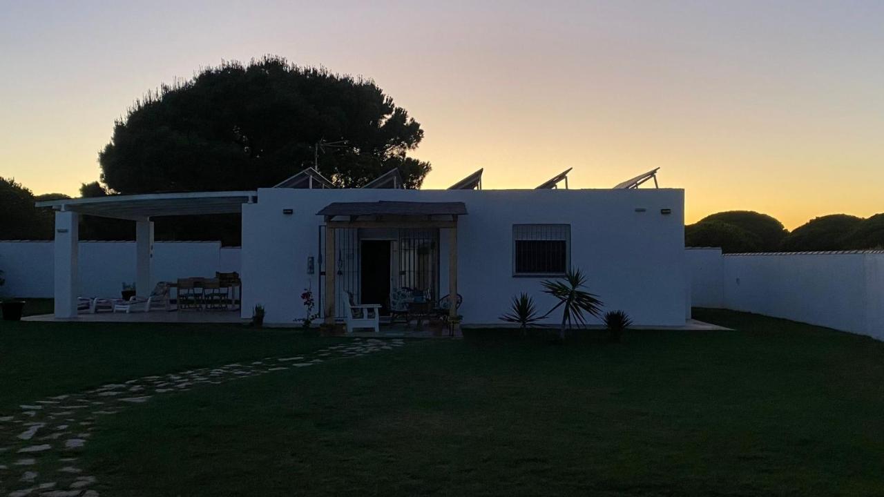 Casa Costa Ecologica Y De Design Con Piscina, Jardin Y Parking Villa Chiclana de la Frontera Luaran gambar